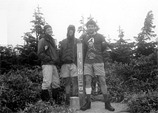 At the top of Hira - ga - take
